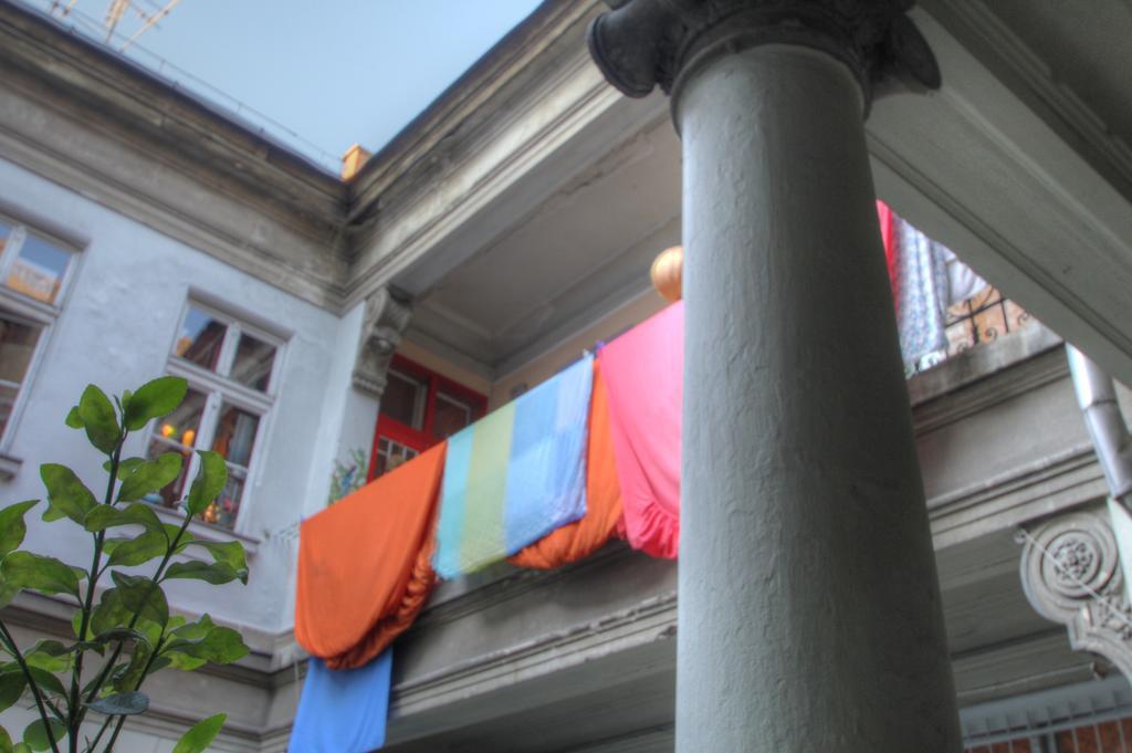 Lavender Circus Hostel, Doubles & Ensuites Hostel