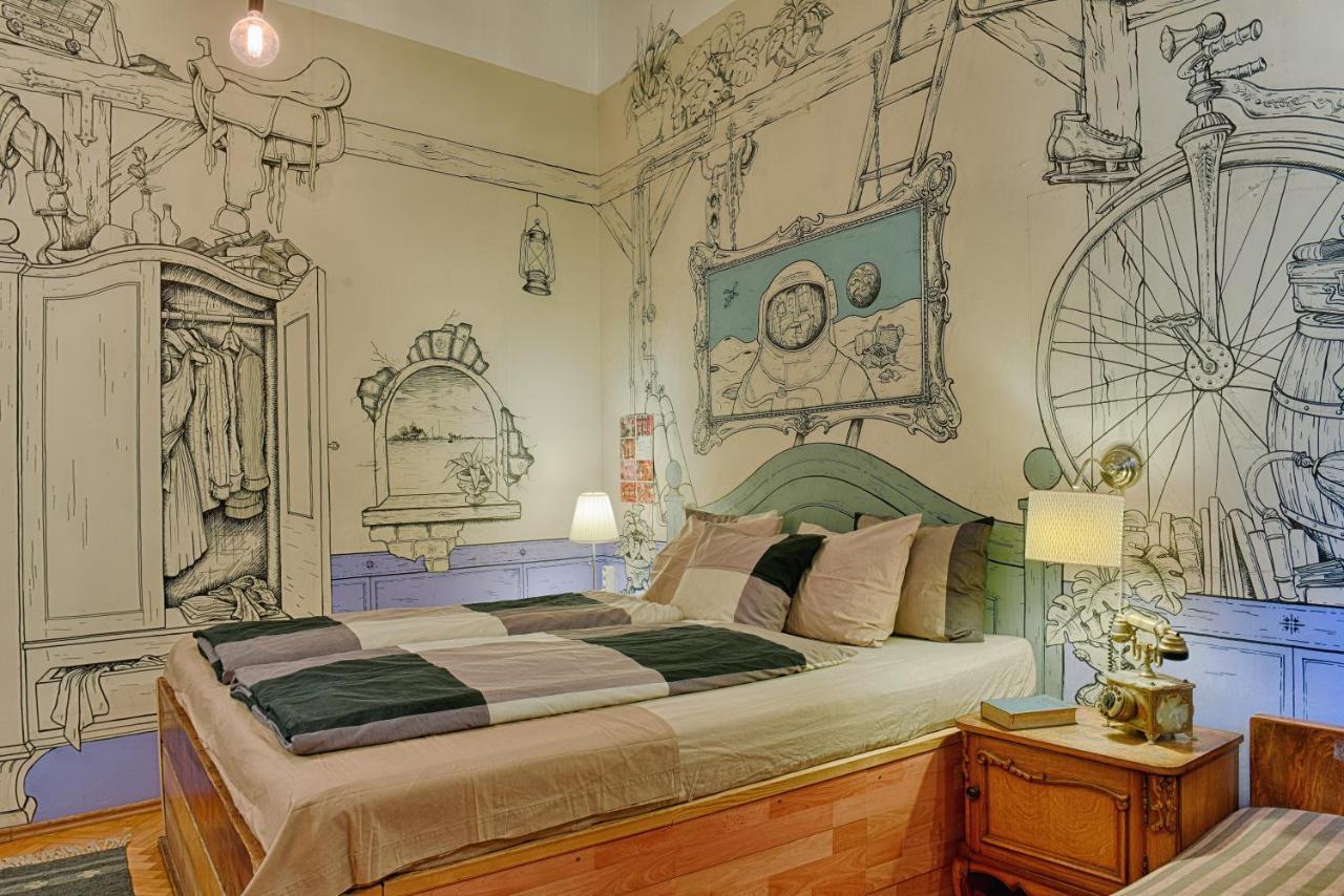 Lavender Circus Hostel, Doubles&ensuites