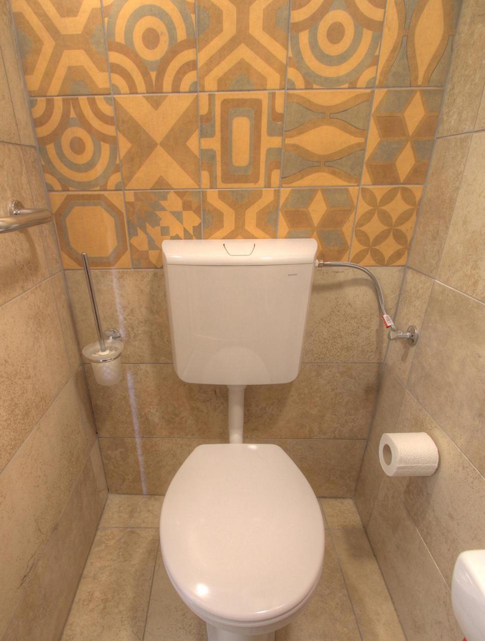 Хостел Lavender Circus Hostel, Doubles & Ensuites Будапешт